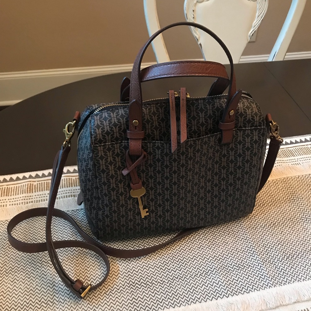 Fossil purse, excellent condition, barely used